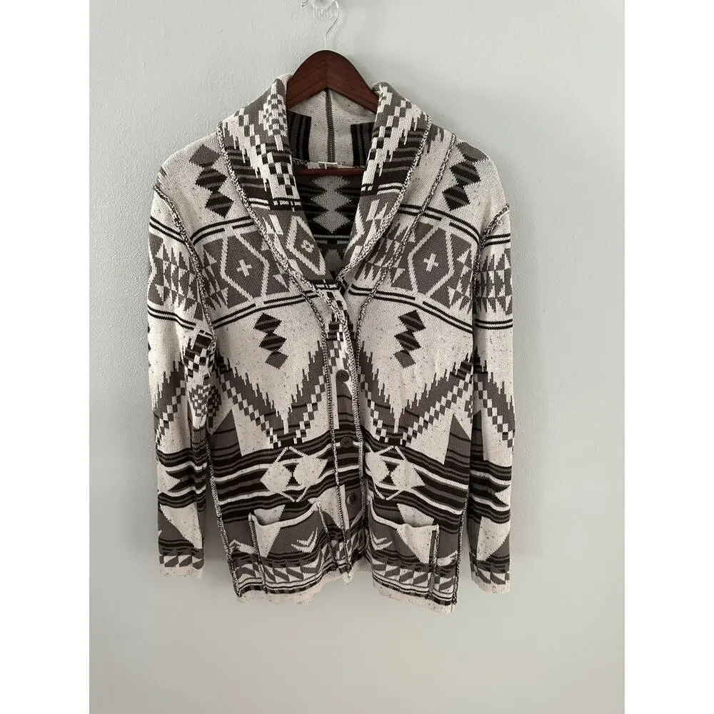 Love Stitch Aztec Print Cardigan